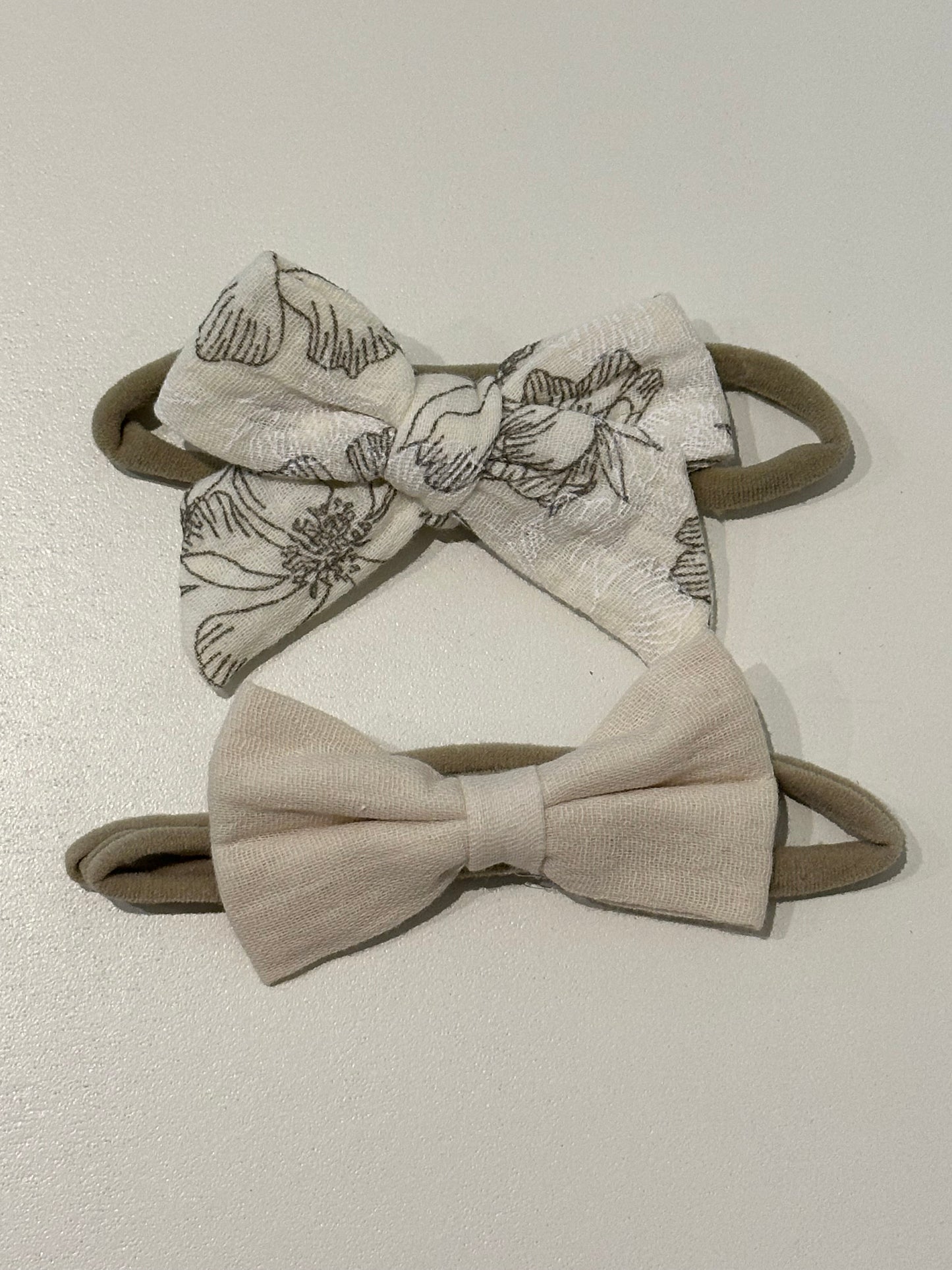 Set Maisie Diademas y Babero
