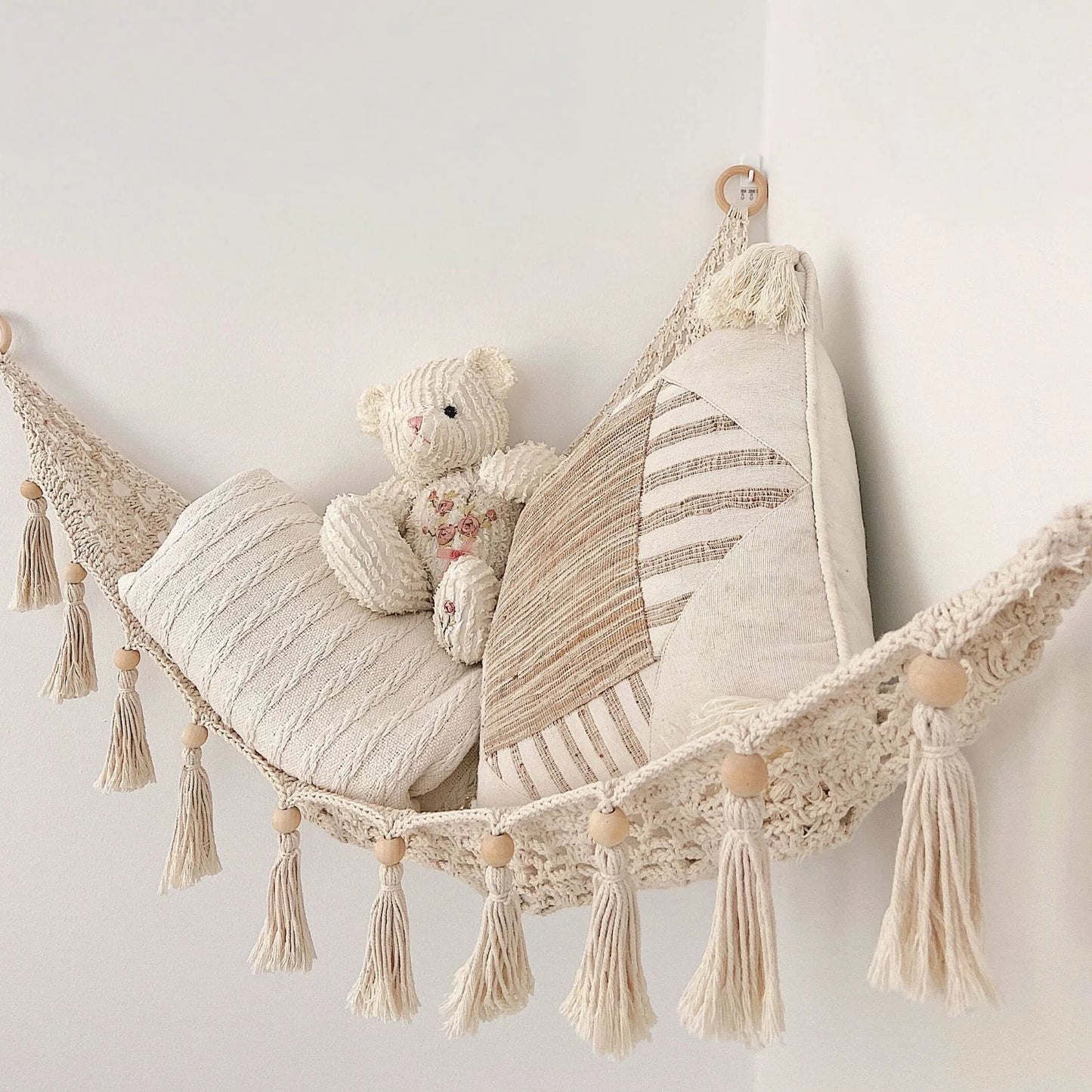 Hamaca de juguete de macramé